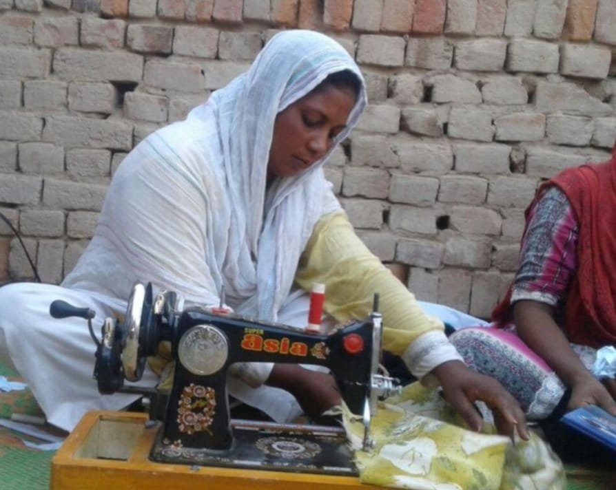 Medad Women Sewing Machine Support